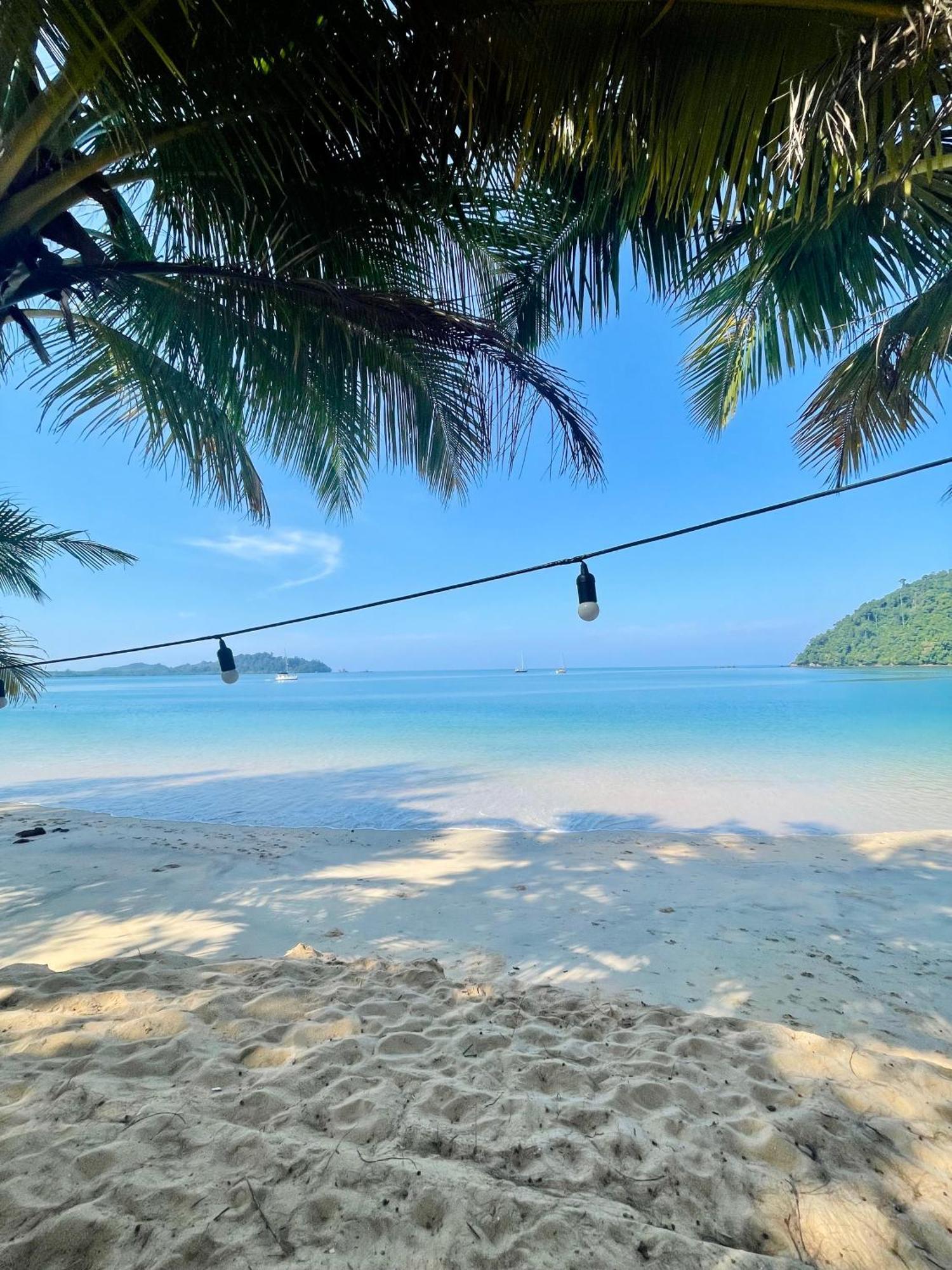 Sunny Cove Beach Resort Koh Phayam رانونغ المظهر الخارجي الصورة