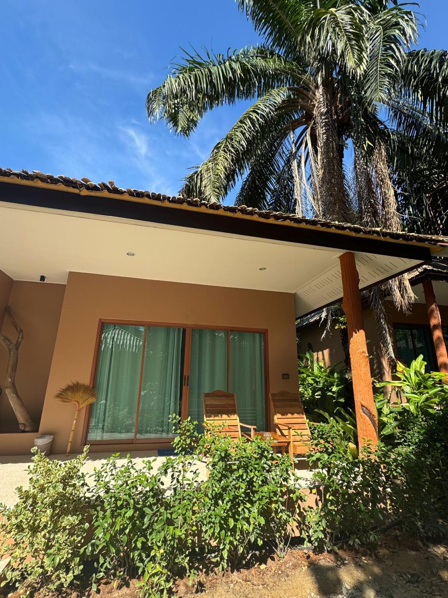 Sunny Cove Beach Resort Koh Phayam رانونغ المظهر الخارجي الصورة