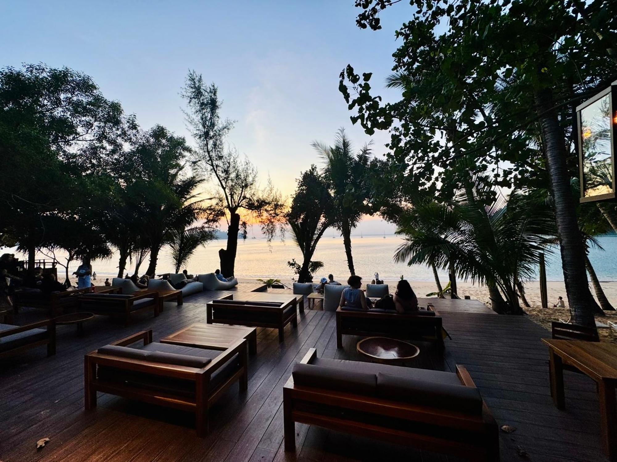 Sunny Cove Beach Resort Koh Phayam رانونغ المظهر الخارجي الصورة