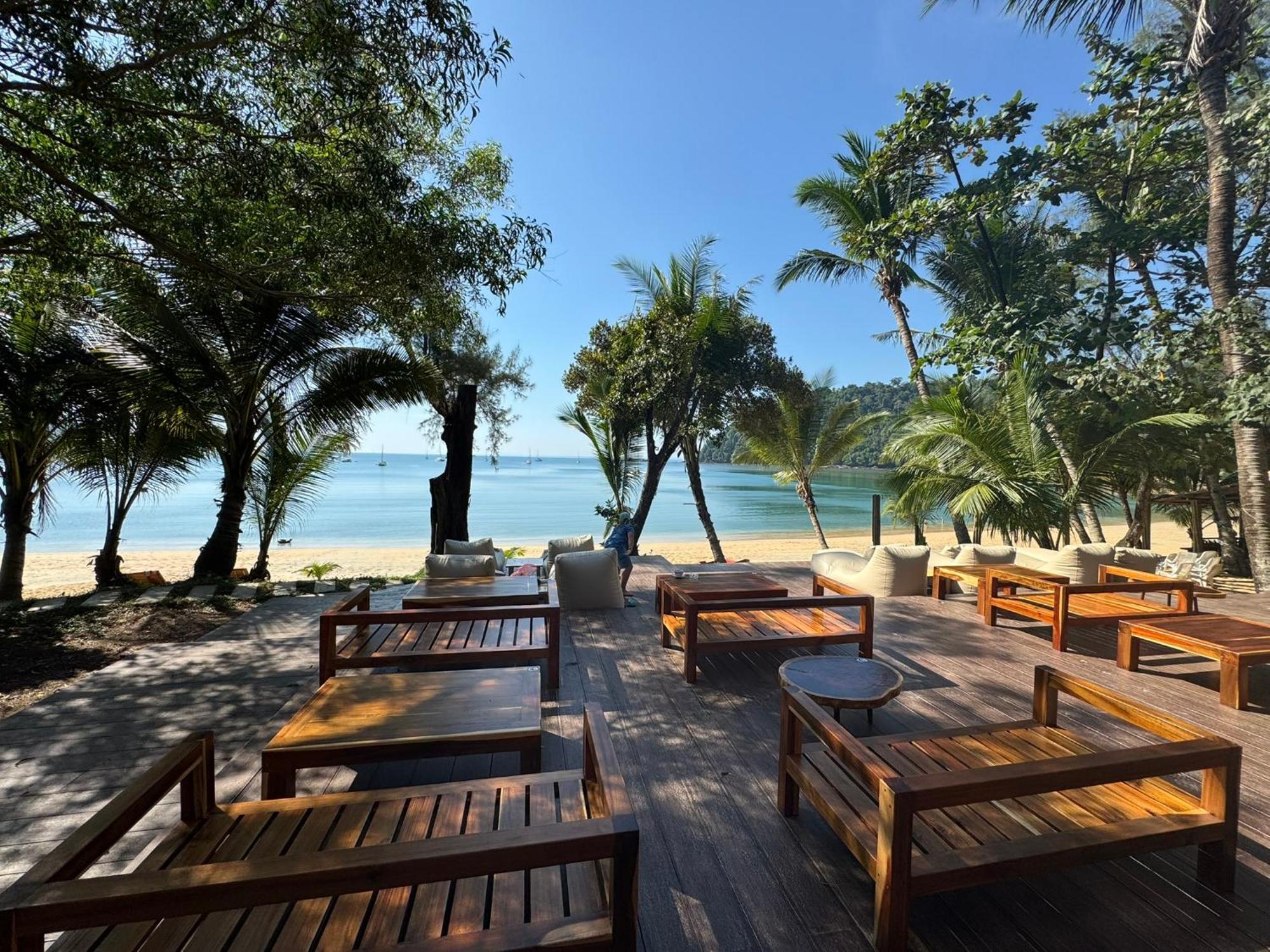 Sunny Cove Beach Resort Koh Phayam رانونغ المظهر الخارجي الصورة