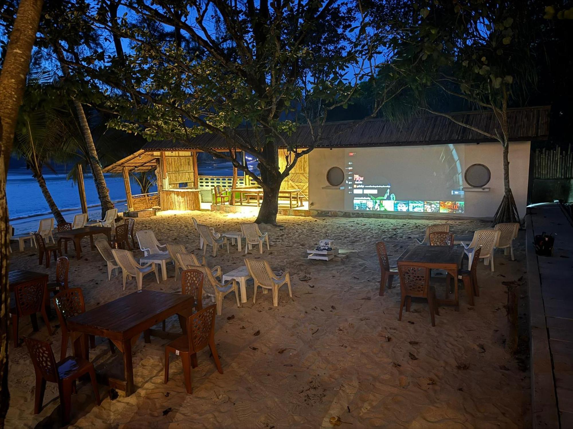 Sunny Cove Beach Resort Koh Phayam رانونغ المظهر الخارجي الصورة