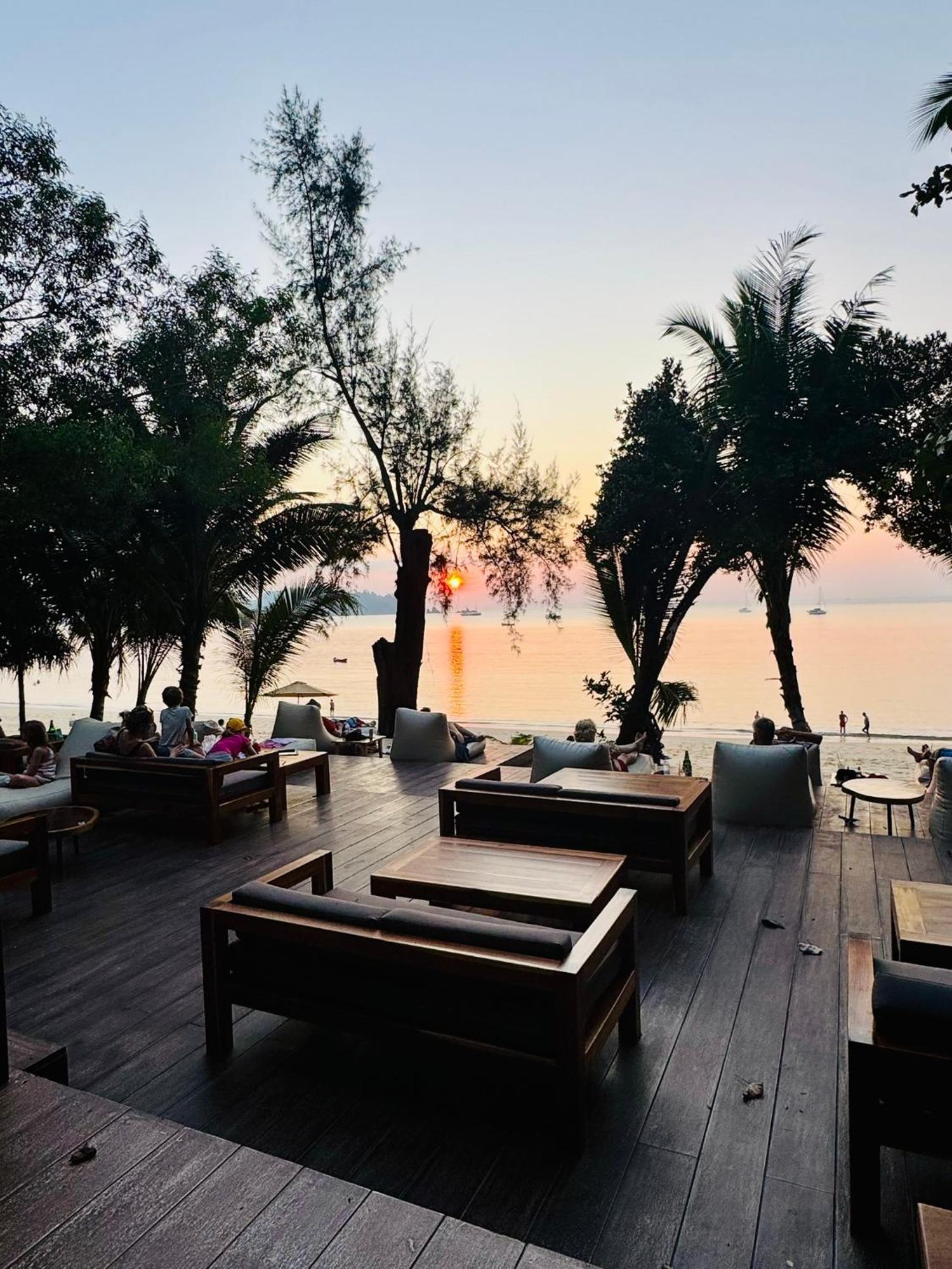 Sunny Cove Beach Resort Koh Phayam رانونغ المظهر الخارجي الصورة