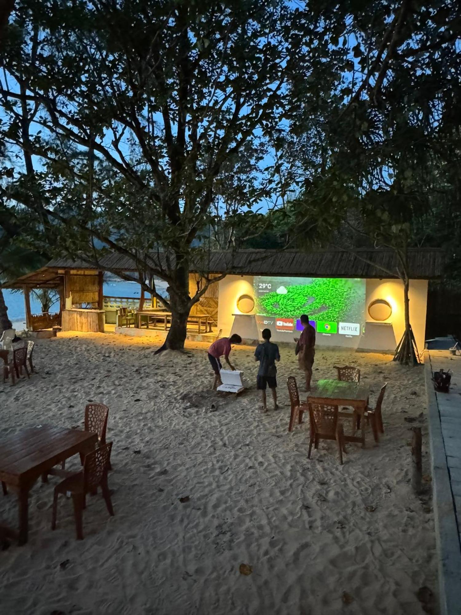 Sunny Cove Beach Resort Koh Phayam رانونغ المظهر الخارجي الصورة